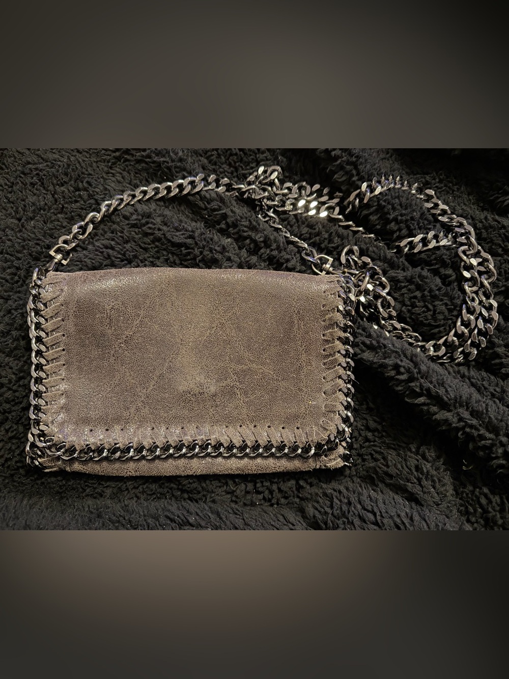 Borse in Pelle Italian Leather Chain-Trim Crossbody flap bag.